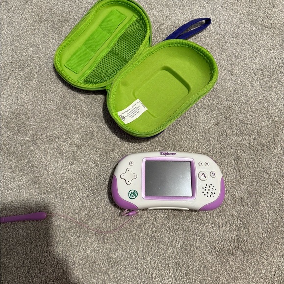 Leapster Explorer with Case *Vintage* - Picture 1 of 5